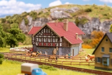 Faller 232138 - N - Gasthaus Zur Post mit Biergarten